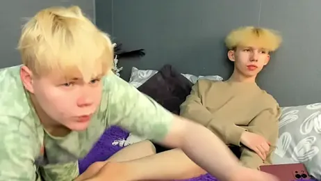 Mark_Brain webcam model stream image