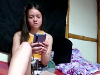 miahells webcam model stream image