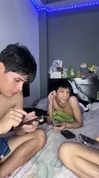 Kailertwink webcam stripchat model stream image