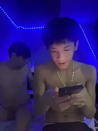 Kailertwink webcam stripchat model stream image