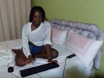 Princess-Ryne webcam model stream image