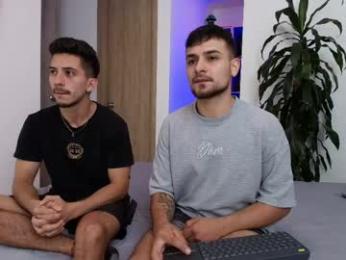 aron_santoro1 webcam model stream image