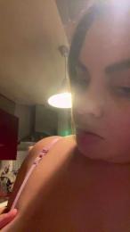 Donadona webcam model stream image