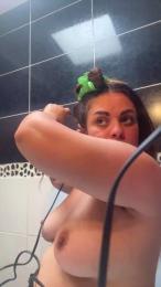Donadona webcam model stream image