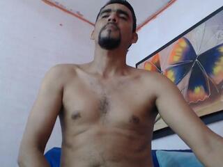 Aaron King webcam model stream image