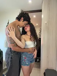 Antoniart_ webcam model stream image