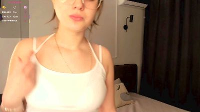 HollisDagan webcam model stream image