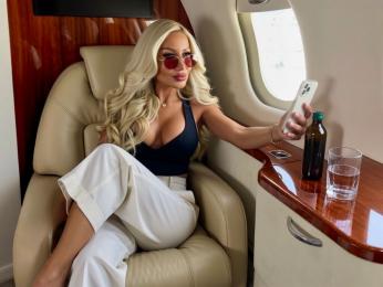 CharlotteMavis webcam livejasmin model stream image