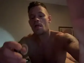 CloudyHungSoCal webcam model stream image