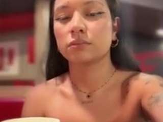 naughtyfriends webcam model stream image