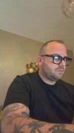 theking989 webcam cam4 model stream image