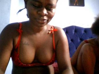 Slutgals2 webcam bongacams model stream image