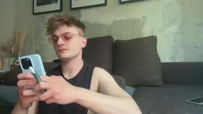 NiHakuJin webcam cam4 model stream image