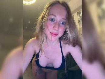 LiiBaby webcam bongacams model stream image