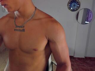 Justin Andrew webcam model stream image