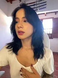 Ale_Lewis webcam model stream image