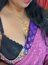 Kritika_21 webcam model stream image