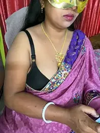 Kritika_21 webcam model stream image