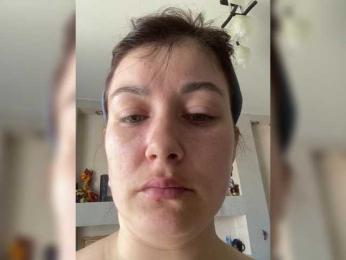 KatrinZeta webcam model stream image