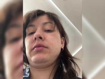 KatrinZeta webcam model stream image