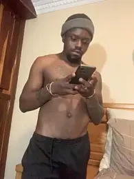 -HIIM- webcam stripchat model stream image