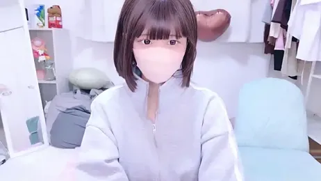 aki_zzz webcam model stream image