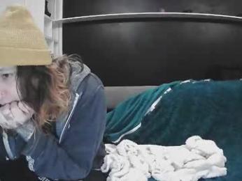 sapphirevelvet webcam model stream image