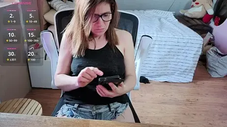 Lina_lou4 webcam model stream image