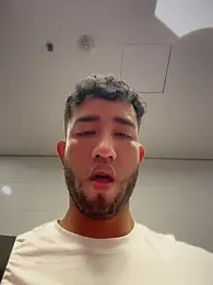 liam_bronw webcam stripchat model stream image