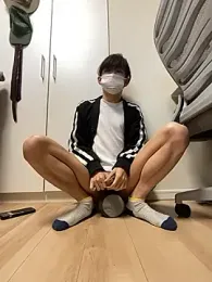 Mov124 webcam model stream image