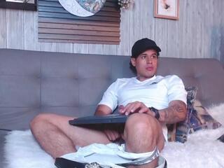 Dan Airen webcam model stream image