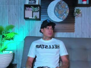 Dan Airen webcam model stream image