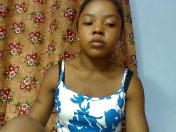 Elysa7 webcam bongacams model stream image