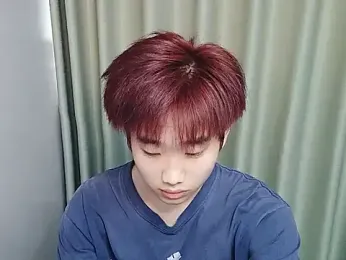 M888AO webcam model stream image