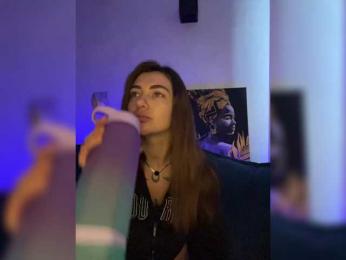 WILDGIRL webcam model stream image