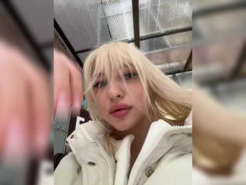 Cristi-Candy webcam bongacams model stream image