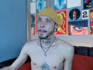 Miiguel Arango webcam model stream image