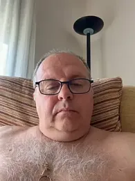 YachtCaptain10 webcam model stream image