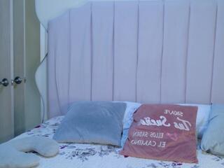 Alison Ferrer webcam model stream image