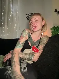 haileyhope_ webcam model stream image