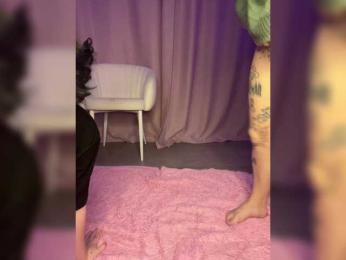 TeaseDuo webcam model stream image