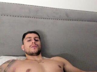 Spartacozz webcam model stream image