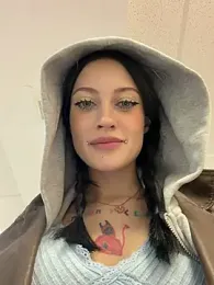 Melissa_crazy webcam stripchat model stream image