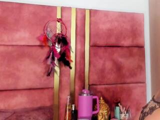 Alison Rossi webcam model stream image