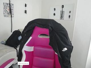 Leonard Price webcam model stream image