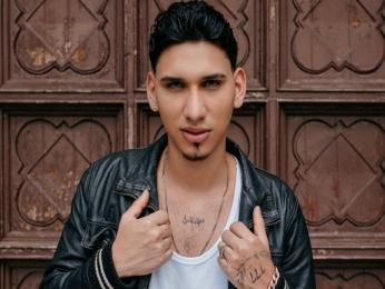 AxelAlvareez webcam model stream image