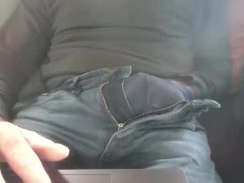 thickrum webcam model stream image