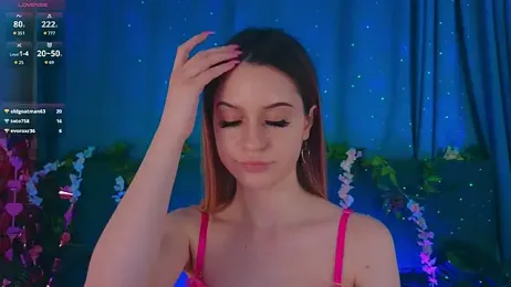 AlinaWalters webcam model stream image