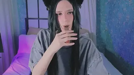 madi_snow webcam model stream image