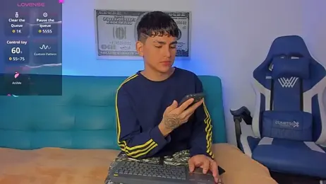 Lyam_ap webcam model stream image